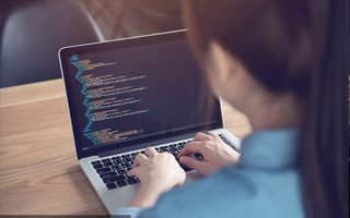 京山 api php源码,下载的php源码怎么运行呢？